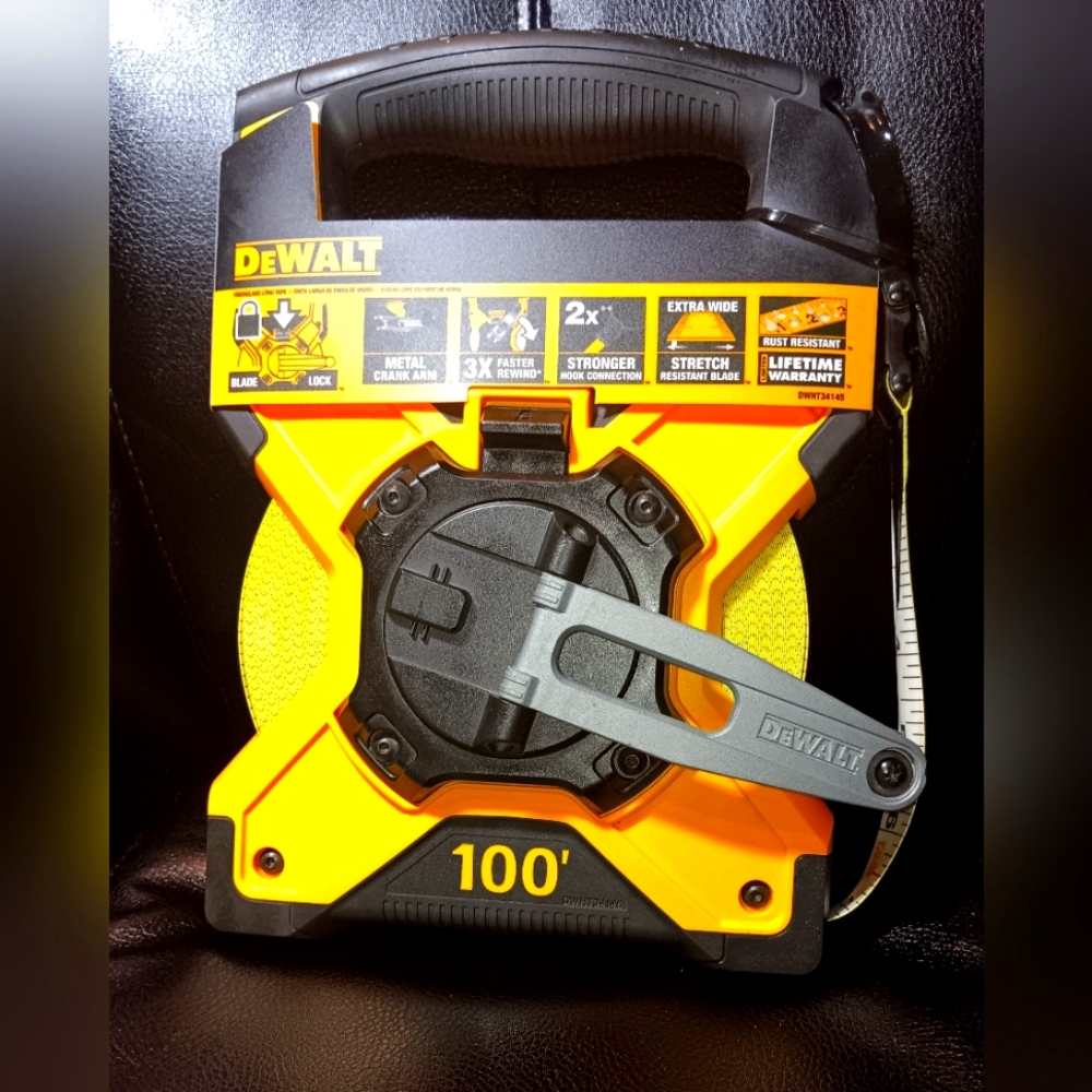 De Walt measuring Tape